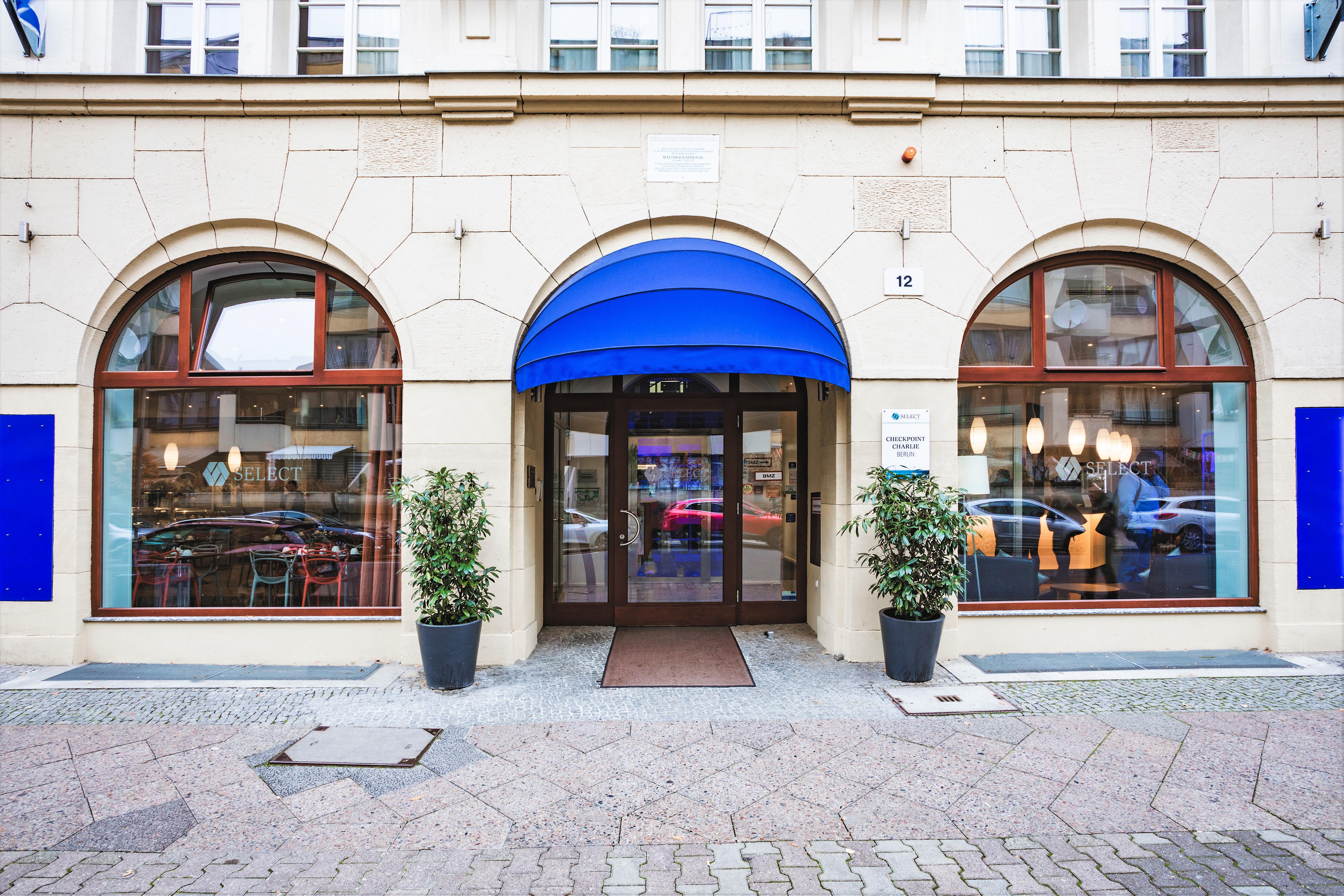 Select Hotel Berlin Checkpoint Charlie Exterior foto